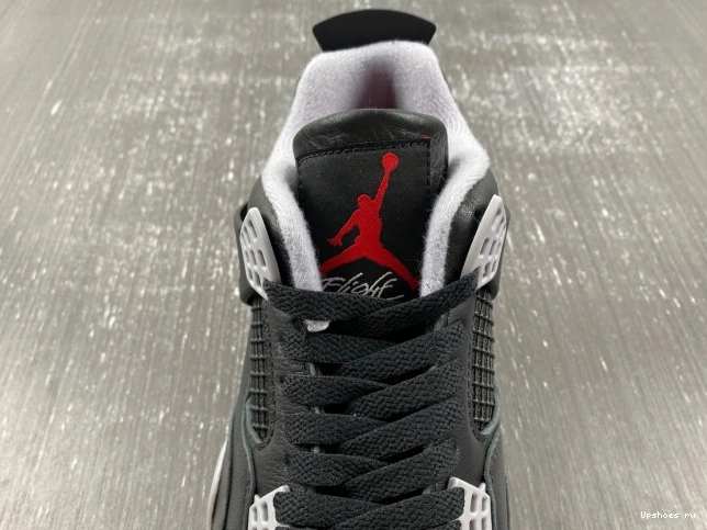  4  Retro Reimagined Bred FV5029-006 Jordan 0818